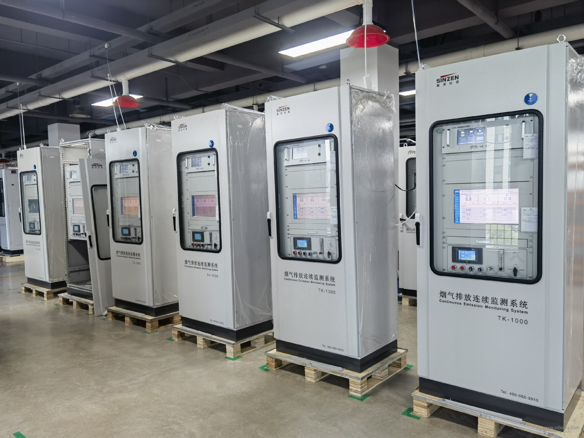 1765176394145107.jpg 烟气在线监测系统.jpg